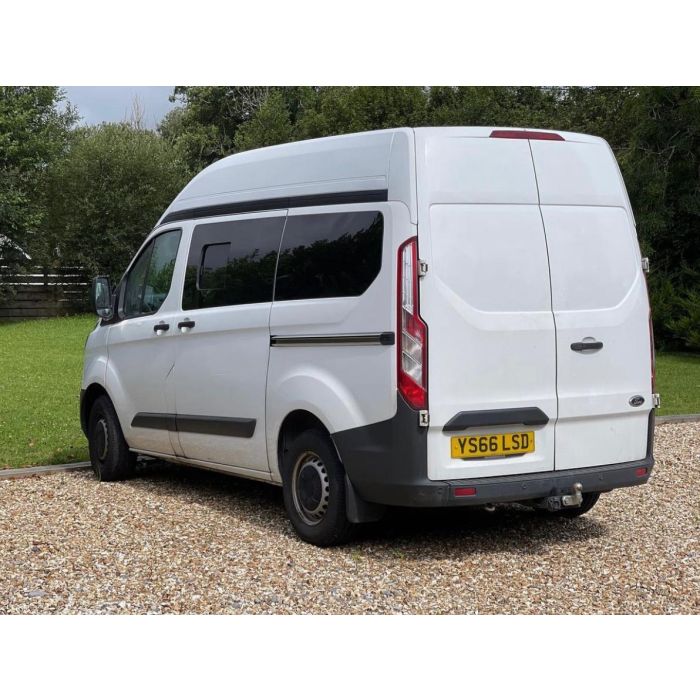 2017 FORD TRANSIT CUSTOM VAN. NEEDS ENGINE