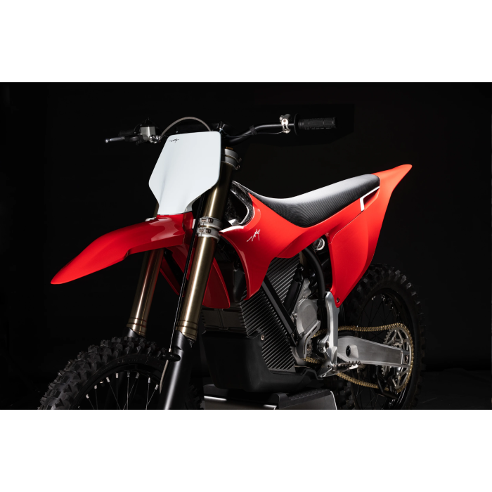NEW STARK VARG ALPHA - 80hp Red