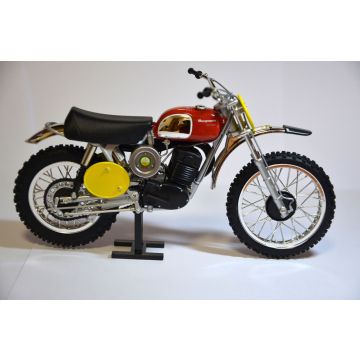 HUSQVARNA VINTAGE MX 400 1970 1:12 SCALE